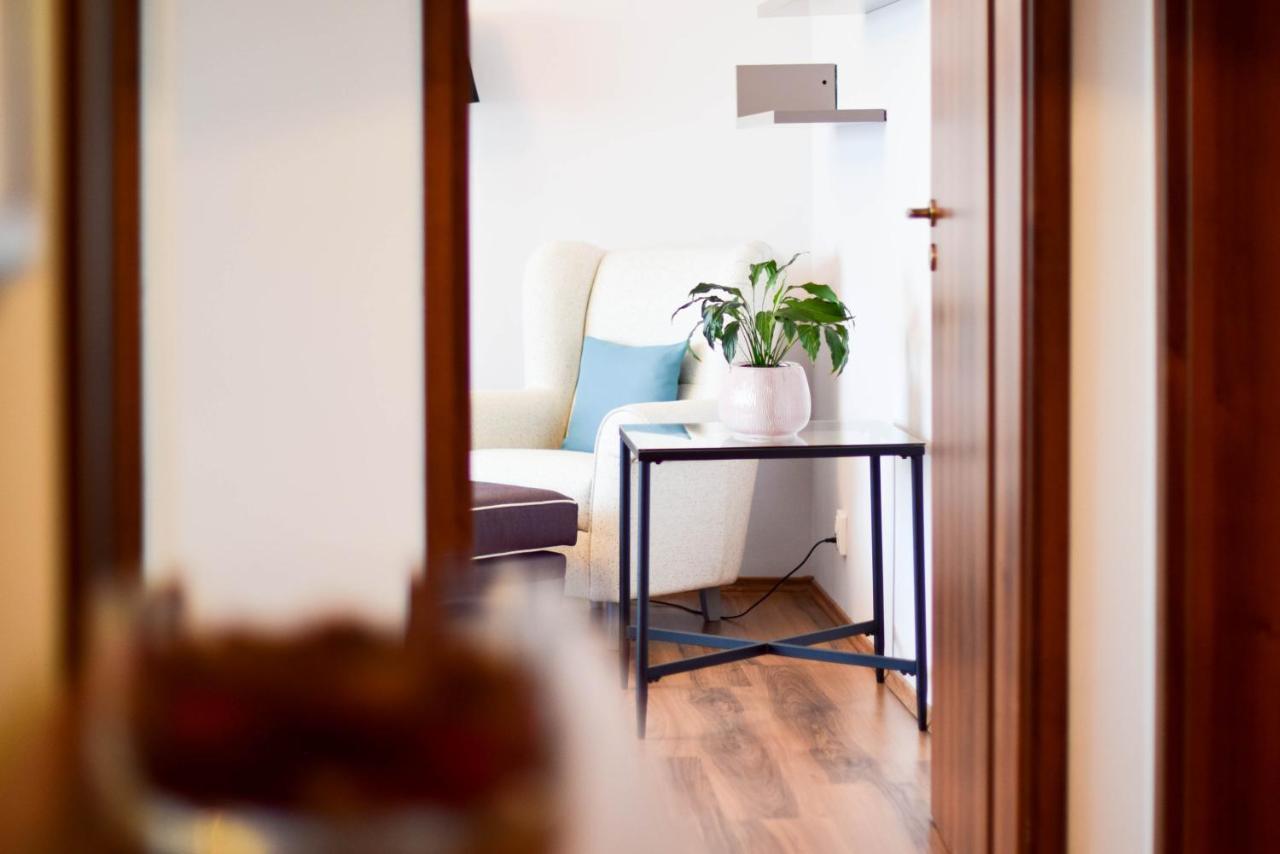 Cabrio Apart Hotel Cluj-Napoca Ngoại thất bức ảnh