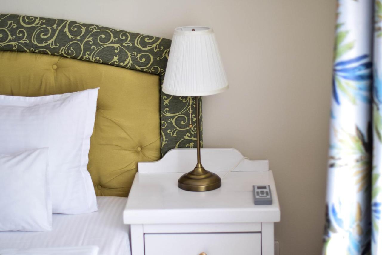 Cabrio Apart Hotel Cluj-Napoca Ngoại thất bức ảnh