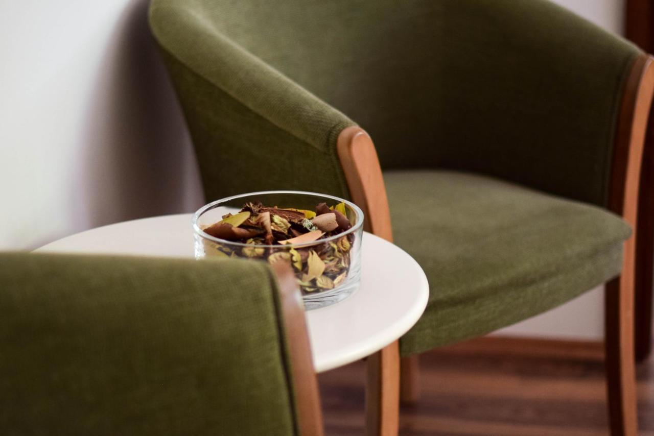 Cabrio Apart Hotel Cluj-Napoca Ngoại thất bức ảnh